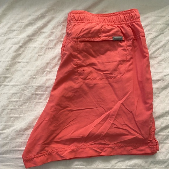 Worn once, Pink Colombia Shorts! - Picture 4 of 5
